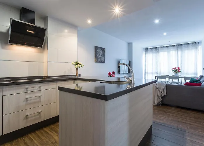 Playa Victoria Paseo Maritimo 3 Rooms Apartment