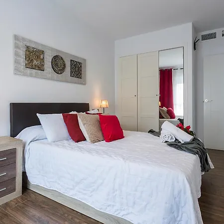 Playa Victoria Paseo Marítimo 3